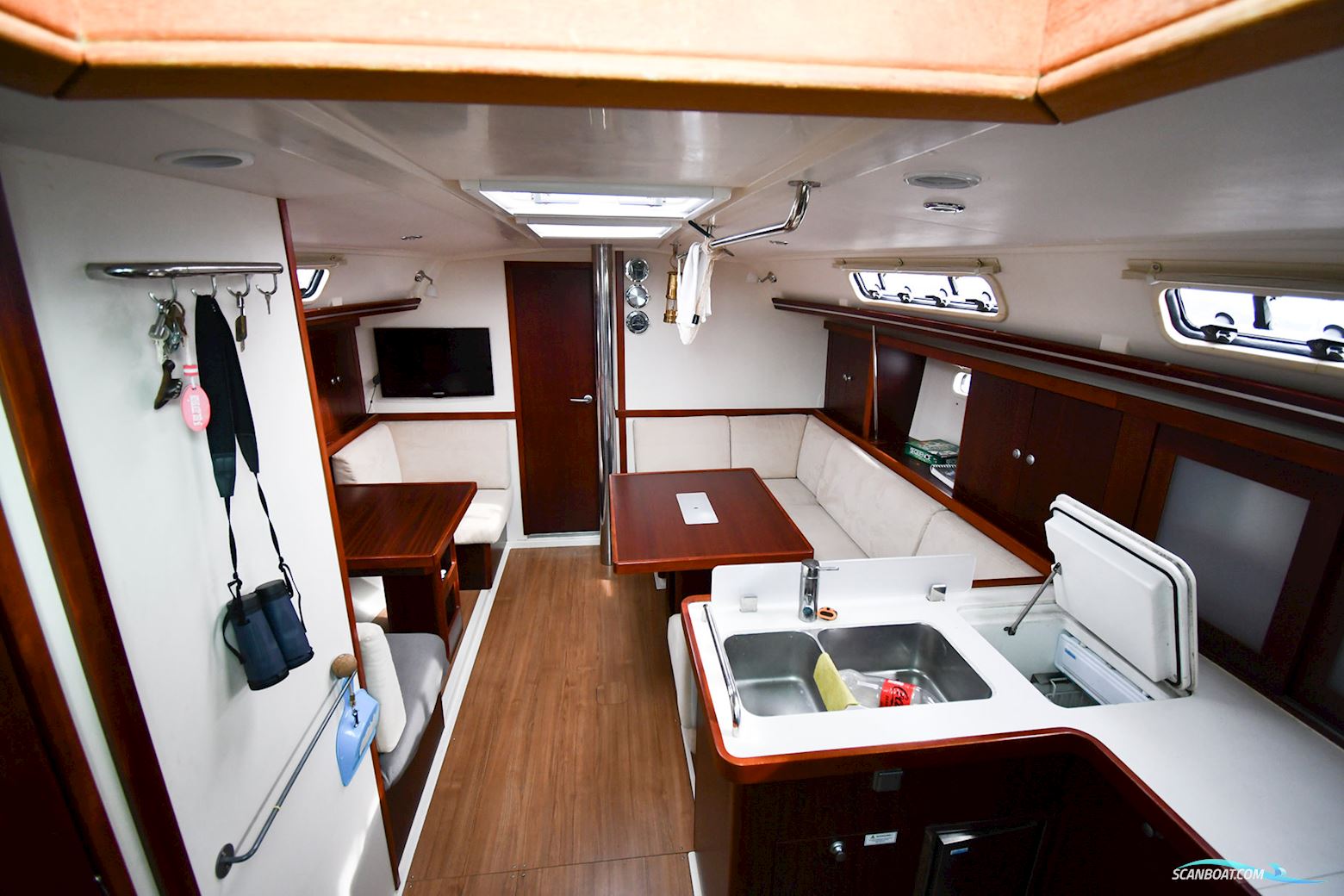 Hanse 400