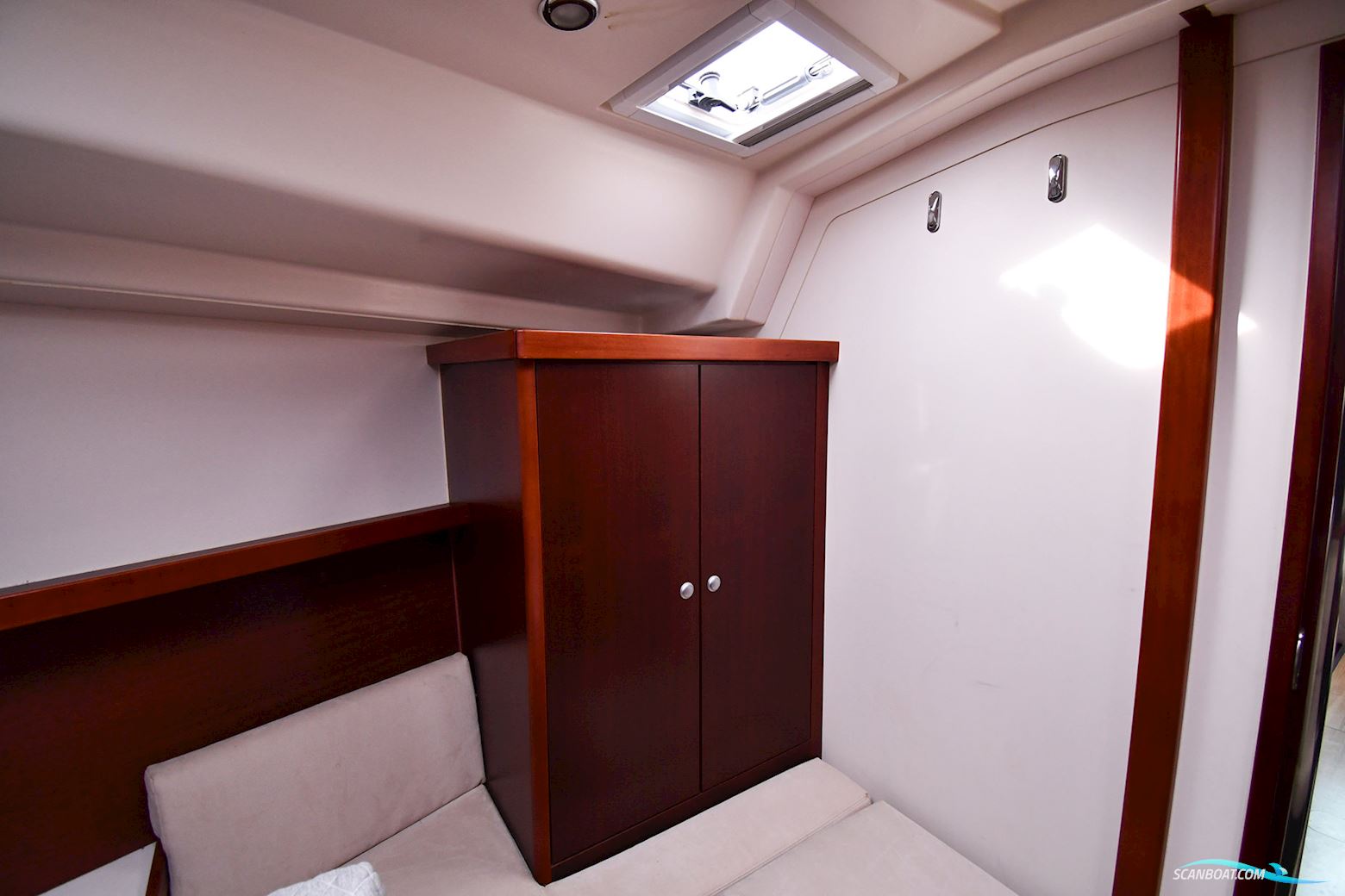 Hanse 400