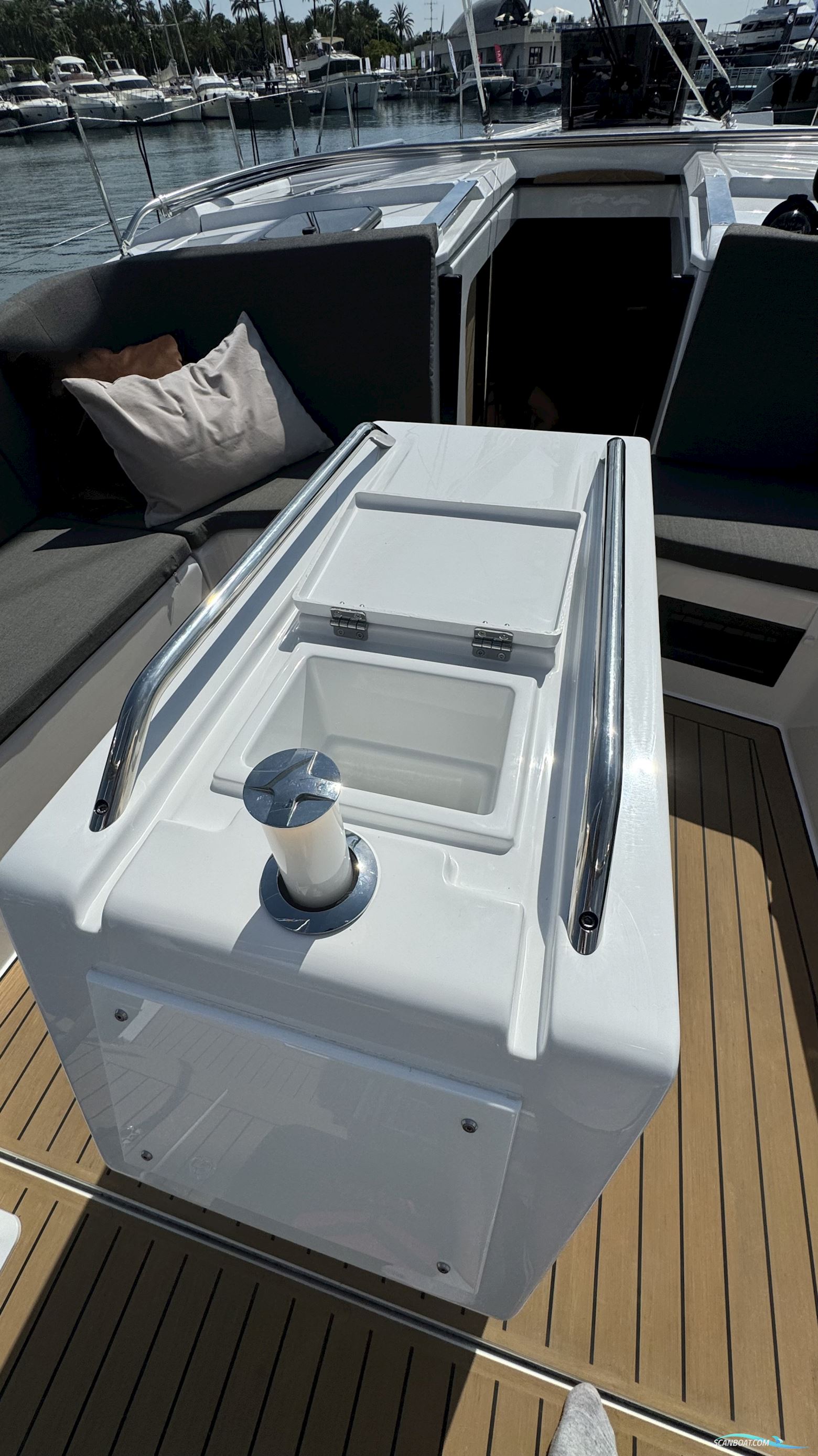 Hanse 410 NEU m. vielen Extras, frei anpassbar