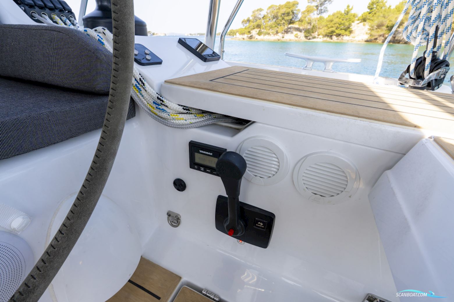 Hanse 410