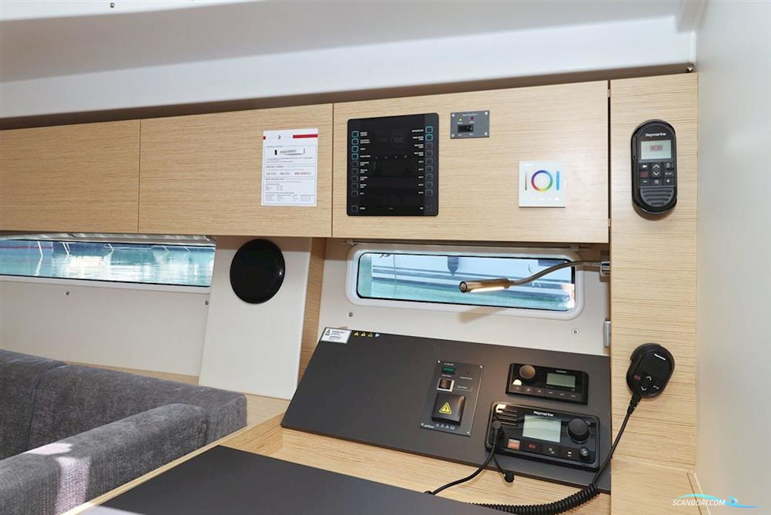 Hanse 410