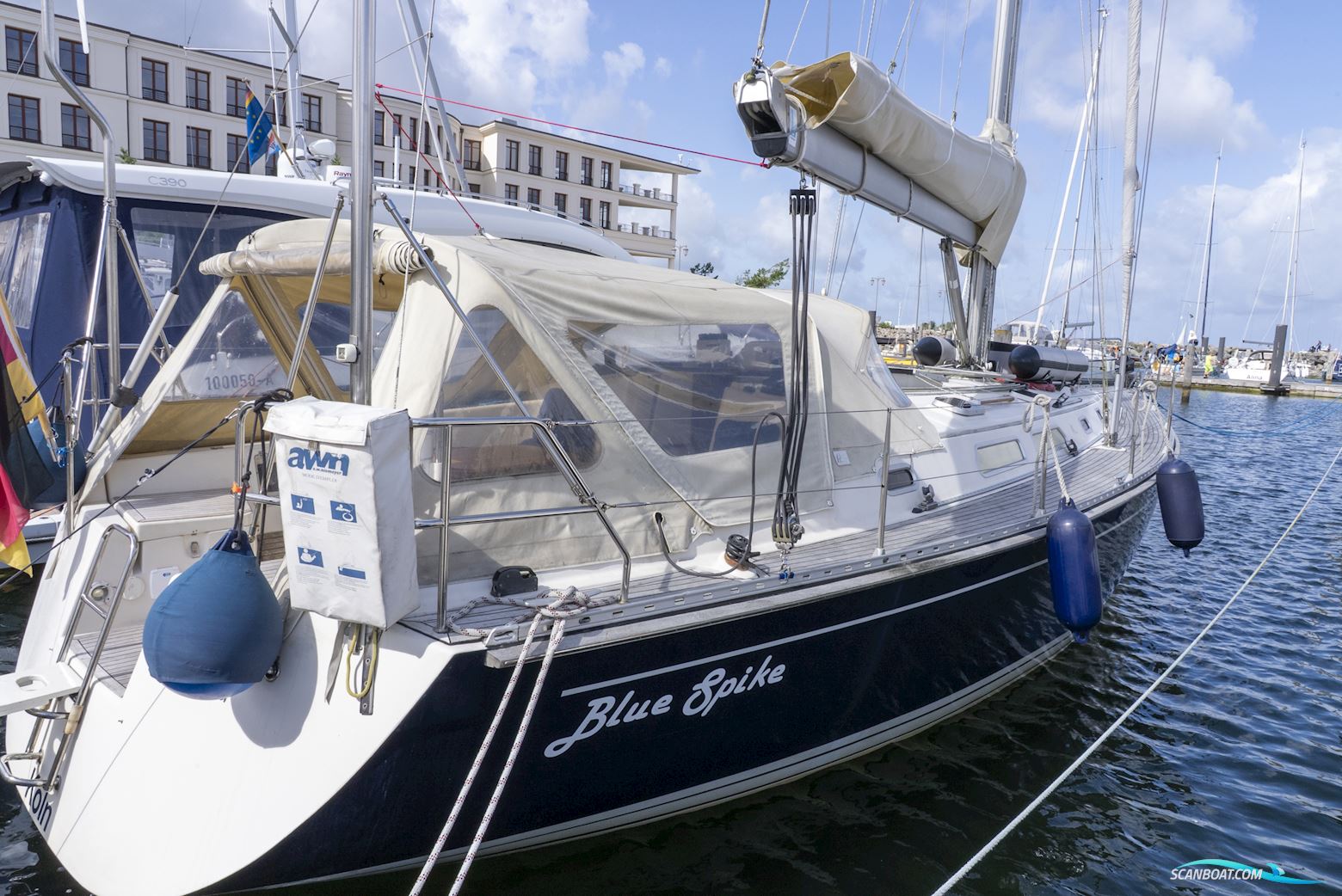 Hanse 411