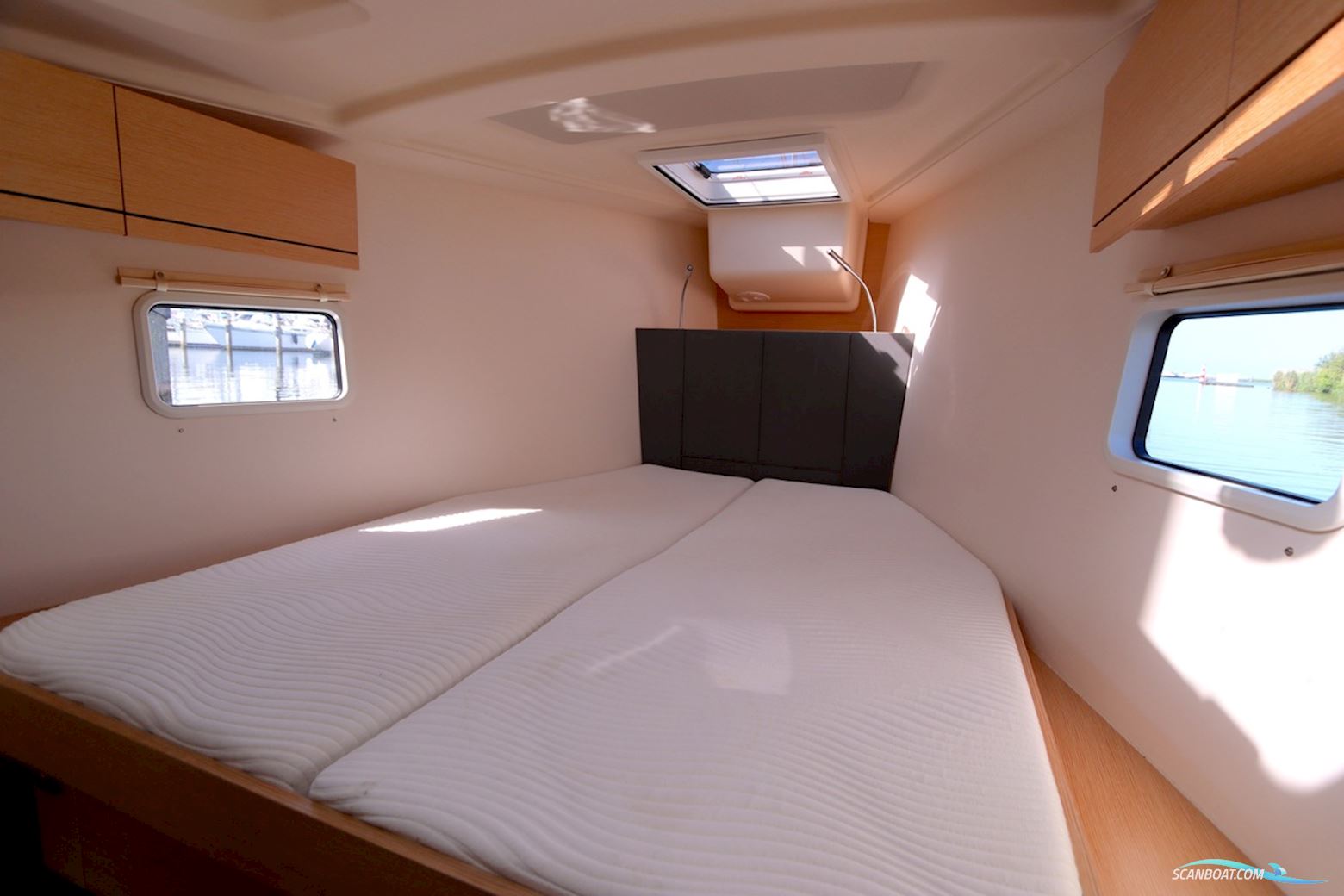 Hanse 418