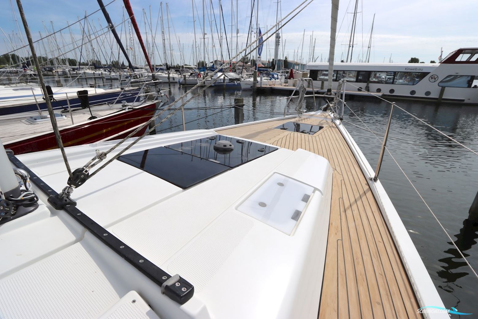 Hanse 418