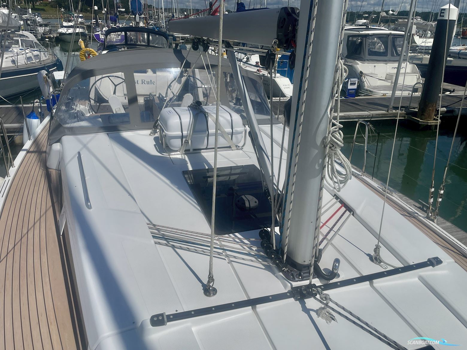 Hanse 418