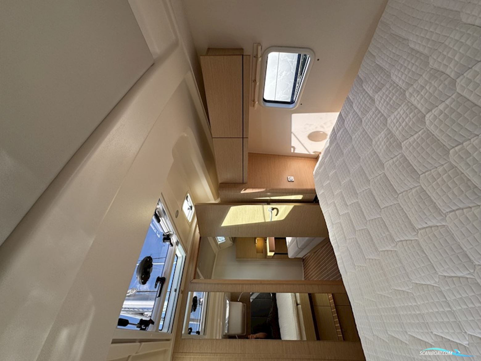 Hanse 418