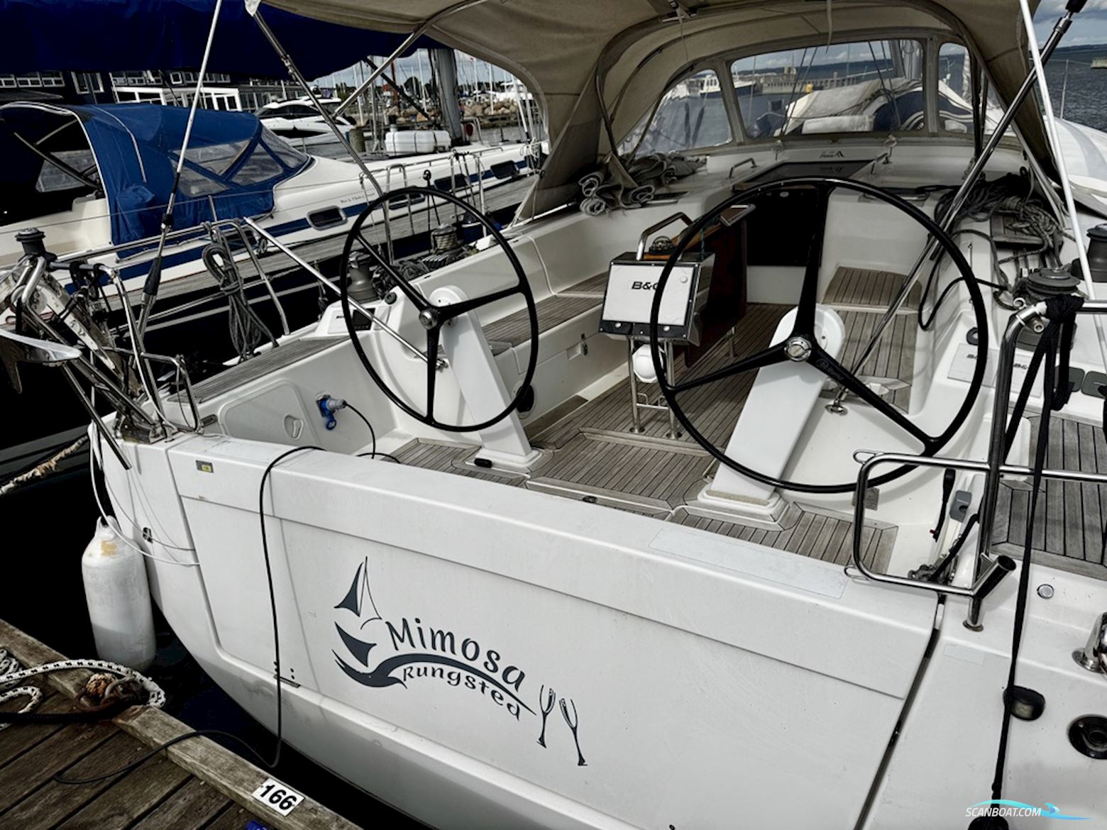 Hanse 445