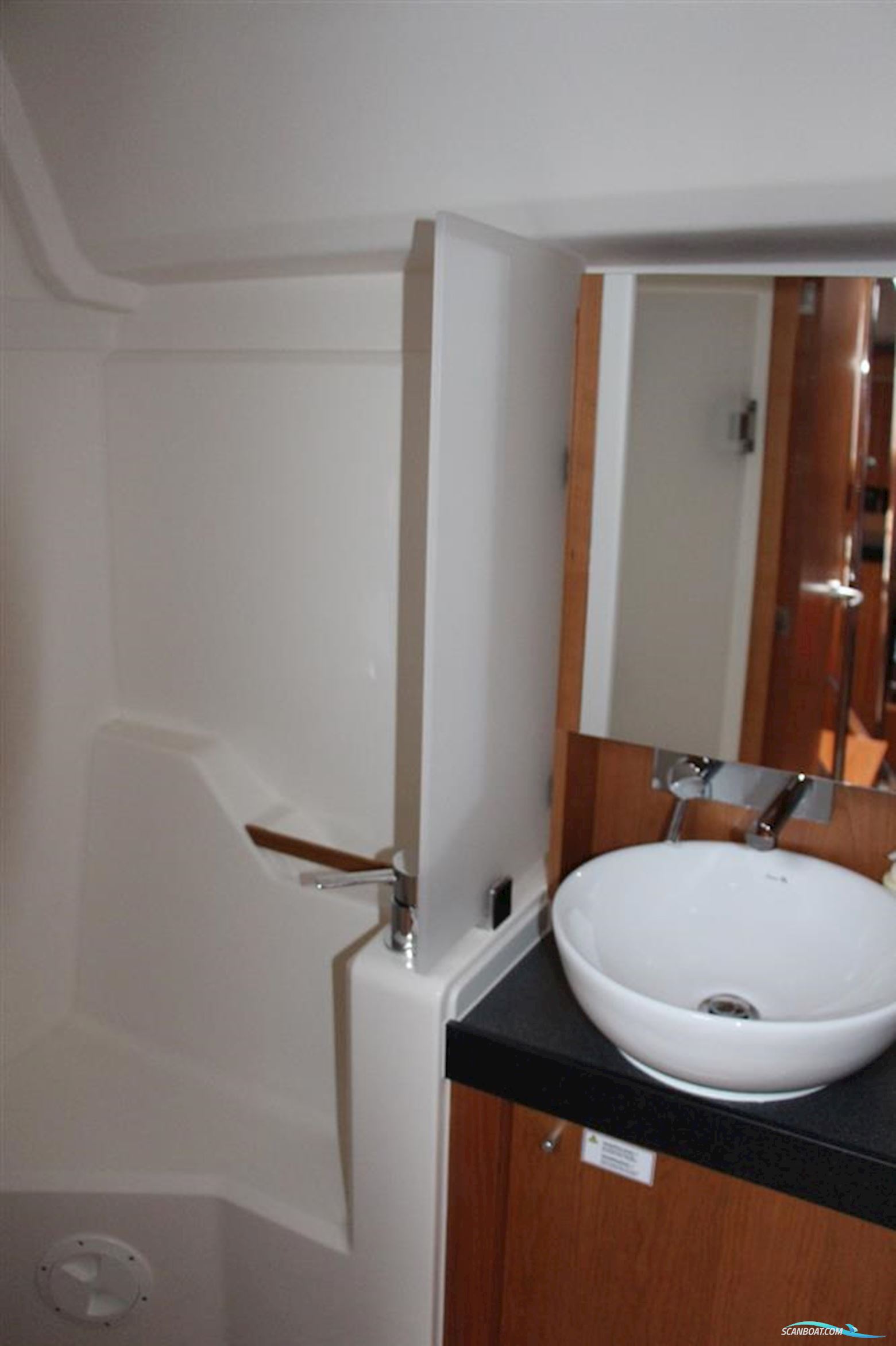 Hanse 455