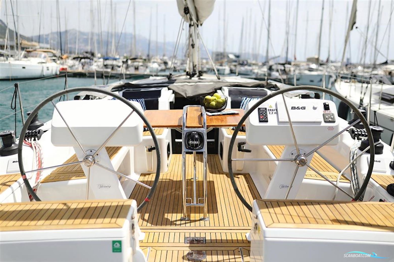 Hanse 458