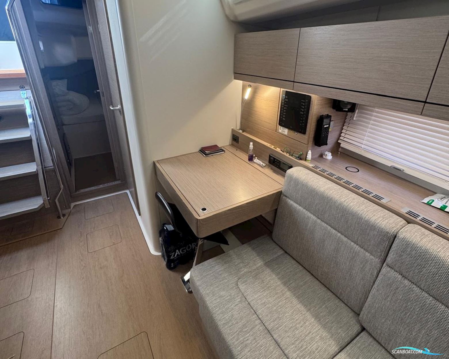 Hanse 458