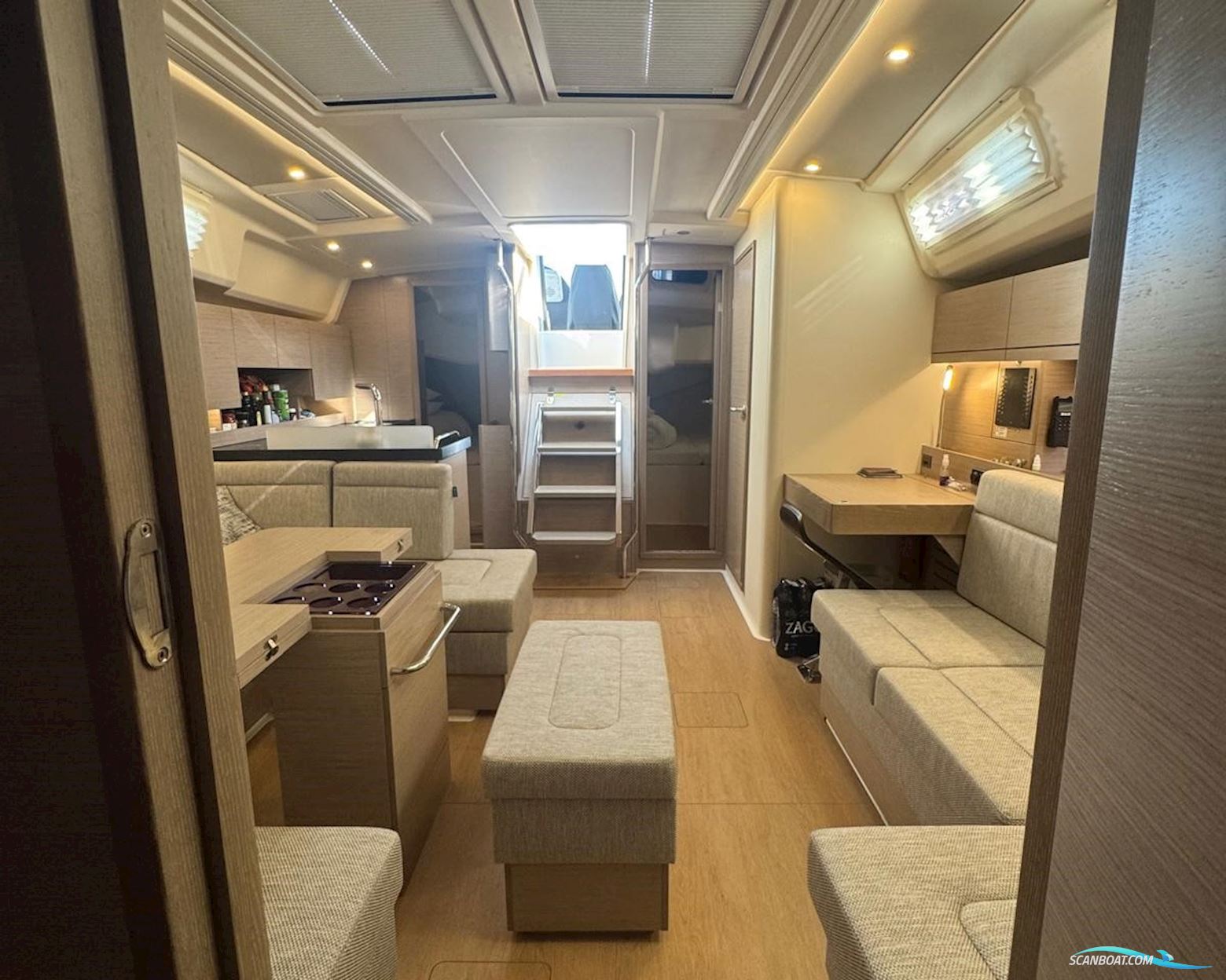 Hanse 458