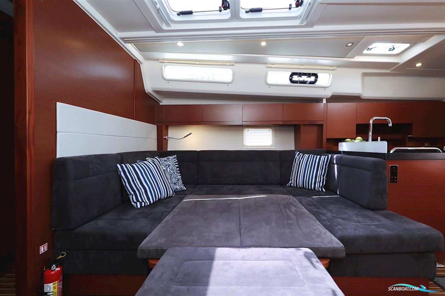 Hanse 458