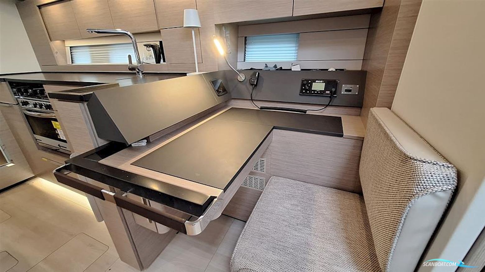 Hanse 460