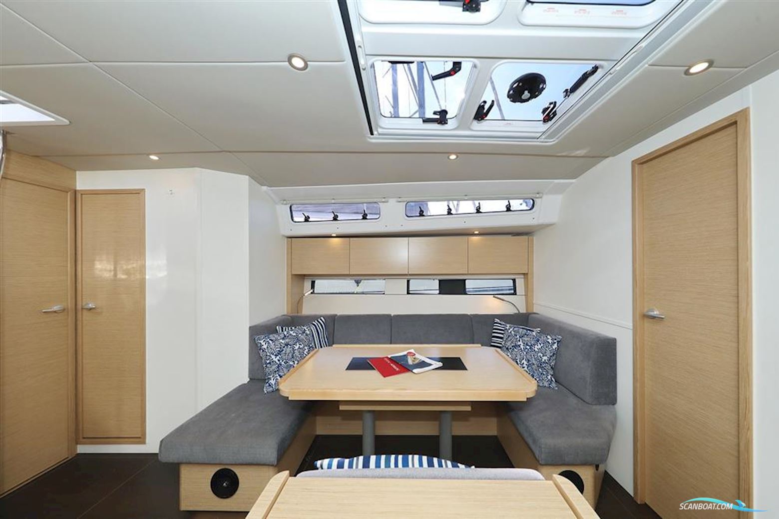 Hanse 460