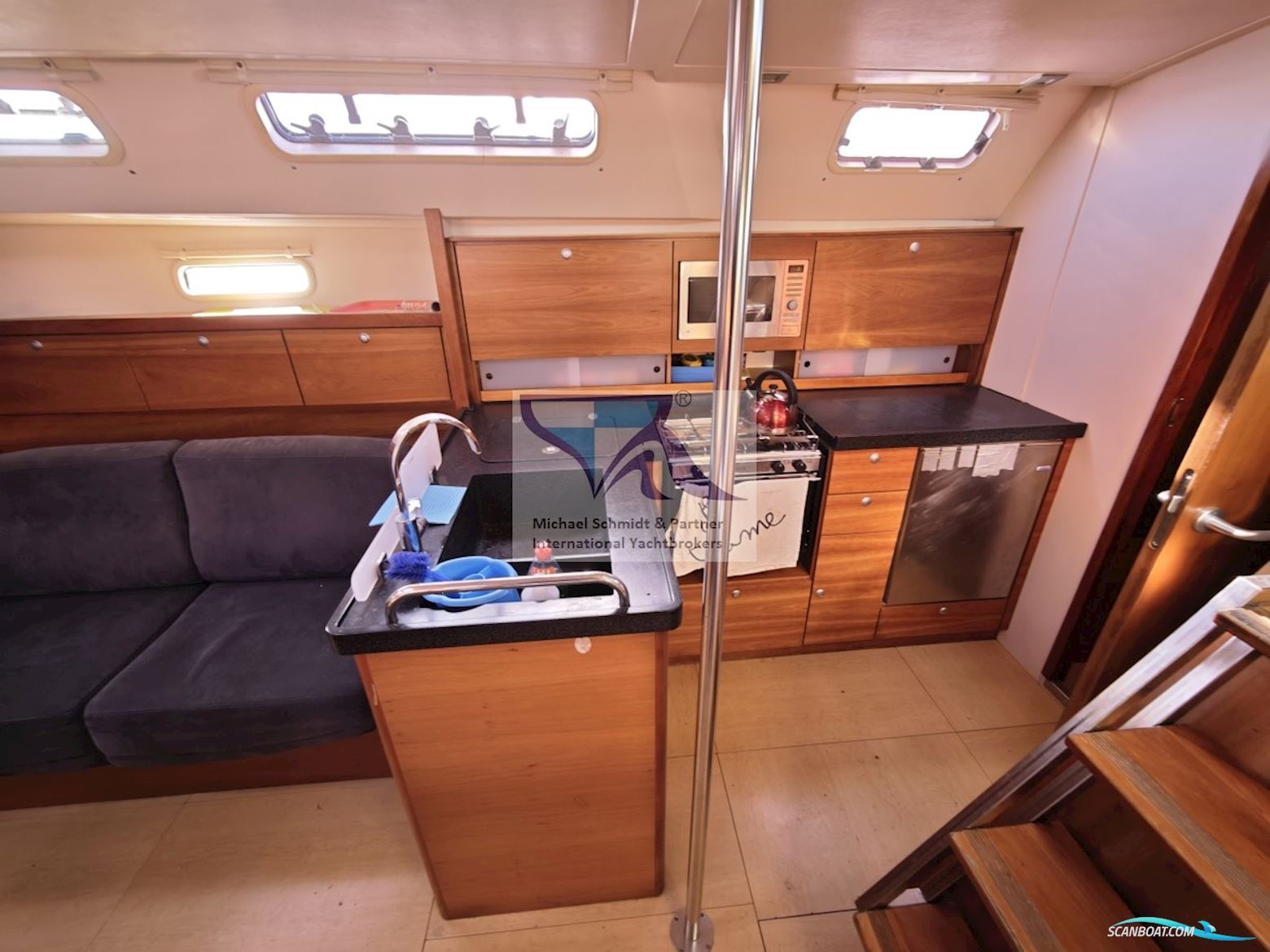 Hanse 470