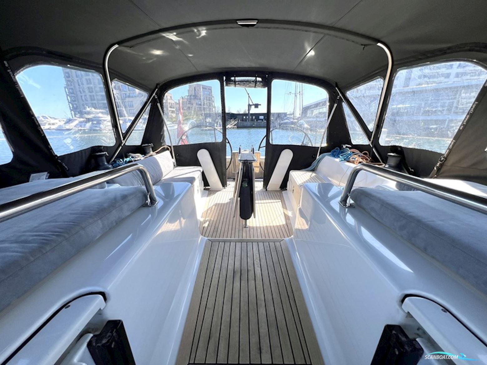 Hanse 495