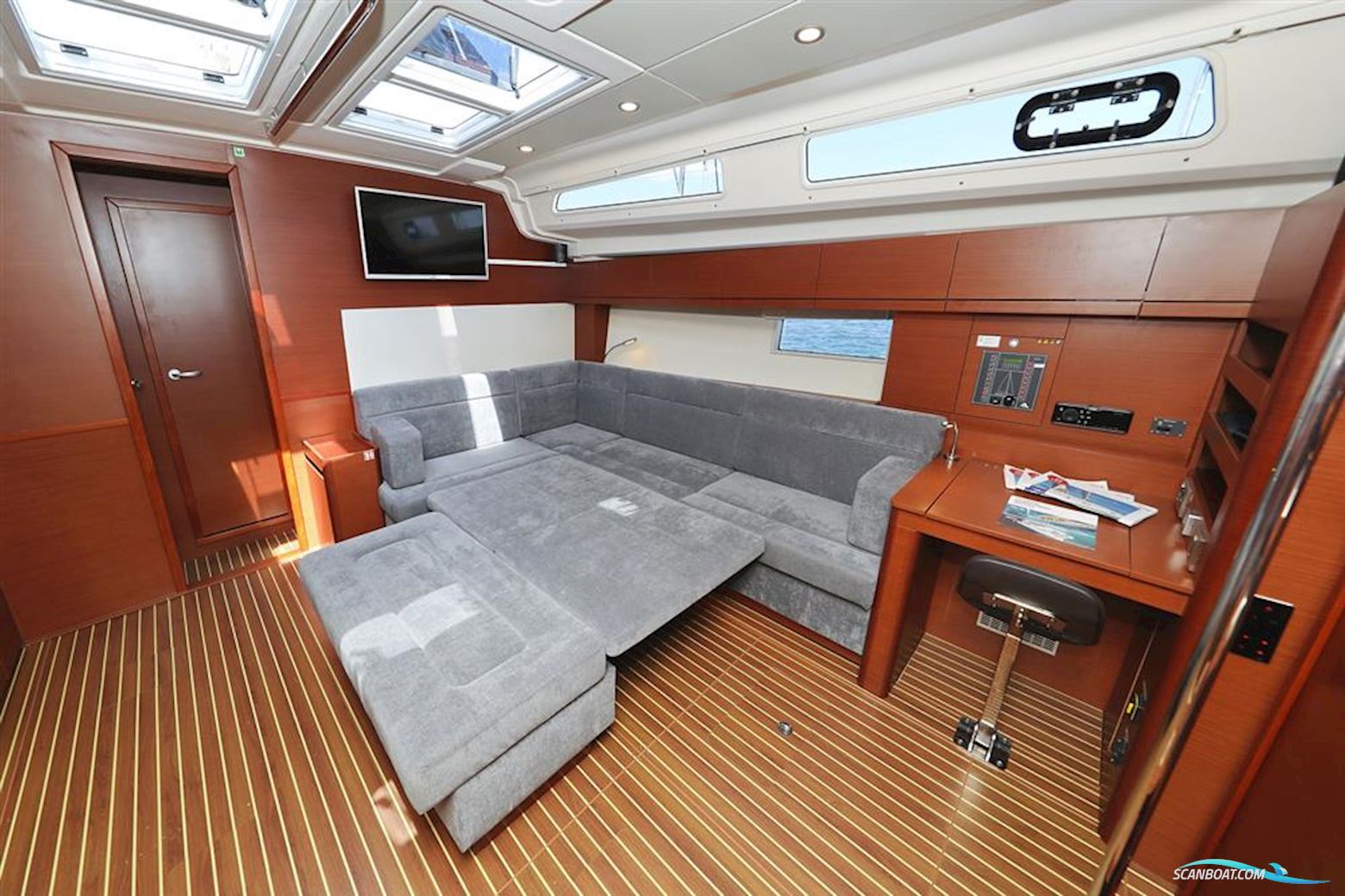 Hanse 508
