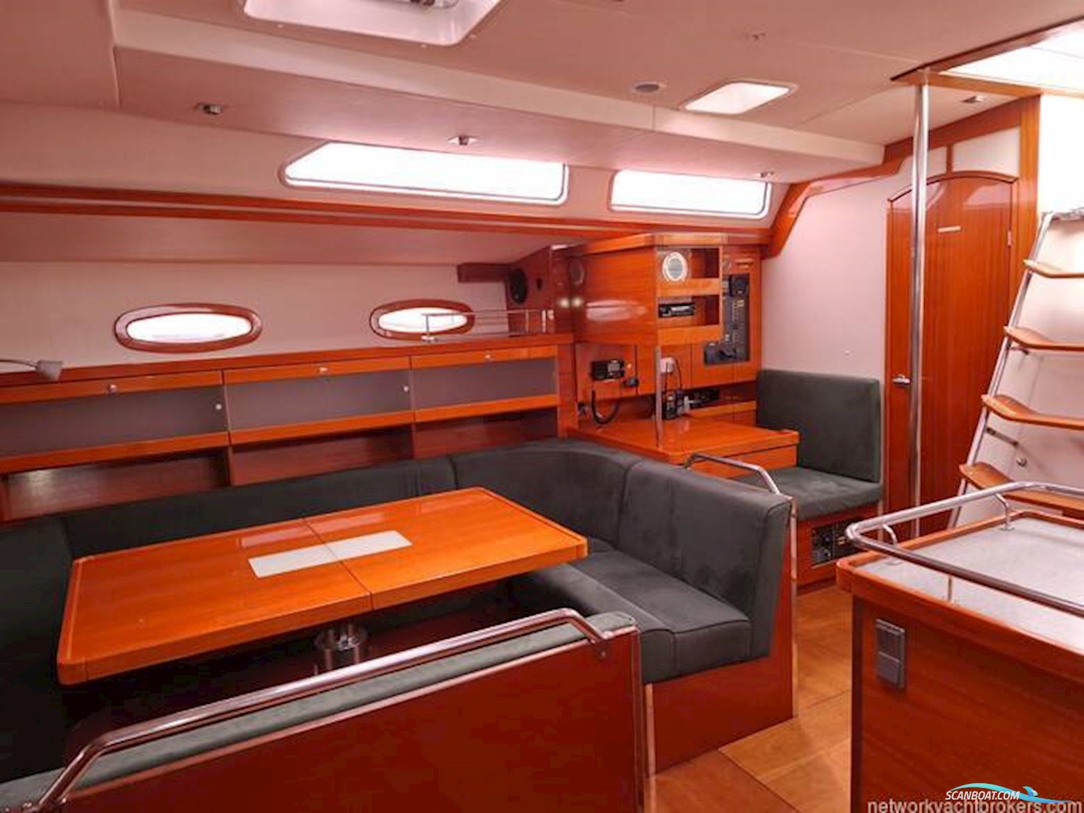 Hanse 531