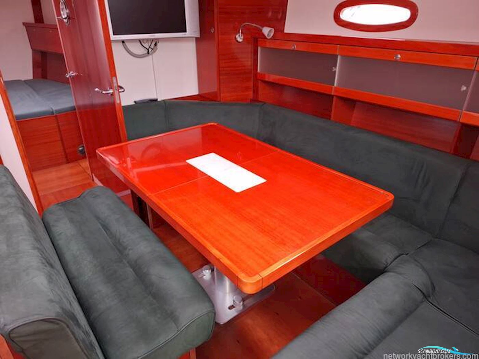 Hanse 531