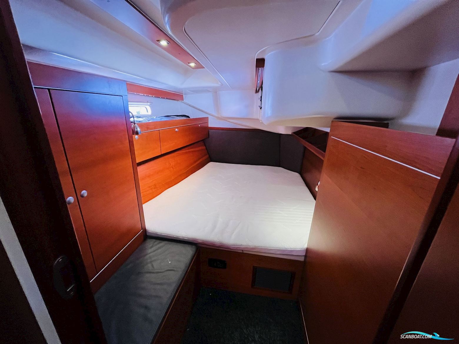Hanse 545