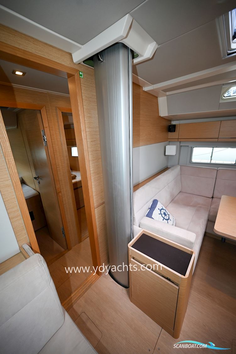 Hanse 548