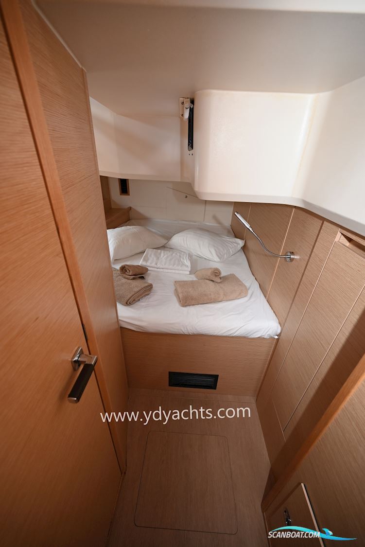 Hanse 548