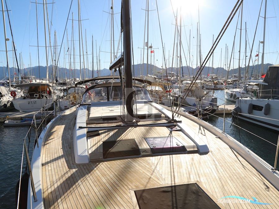 Hanse 575