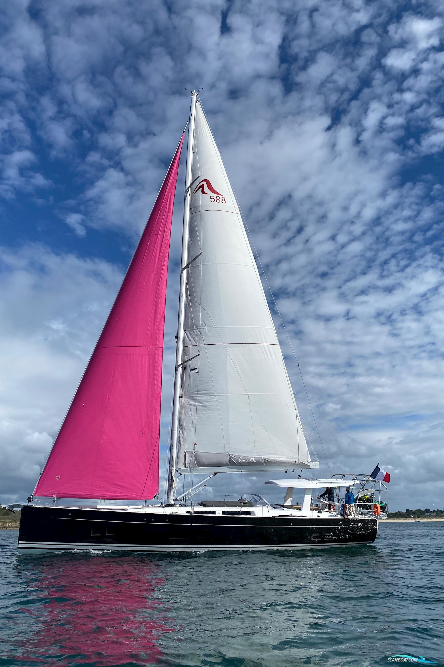 Hanse 588