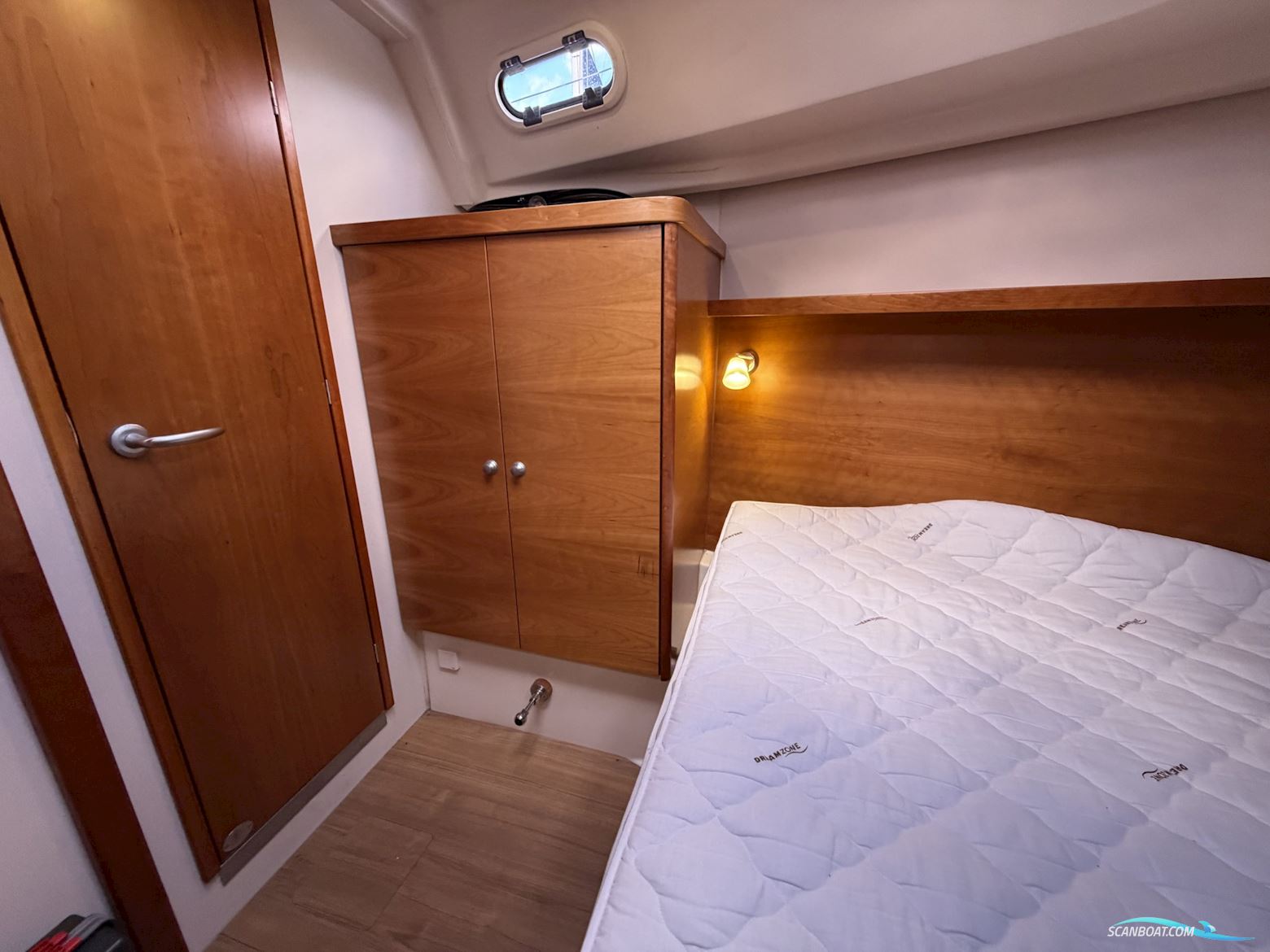 Hanse Hanse 370