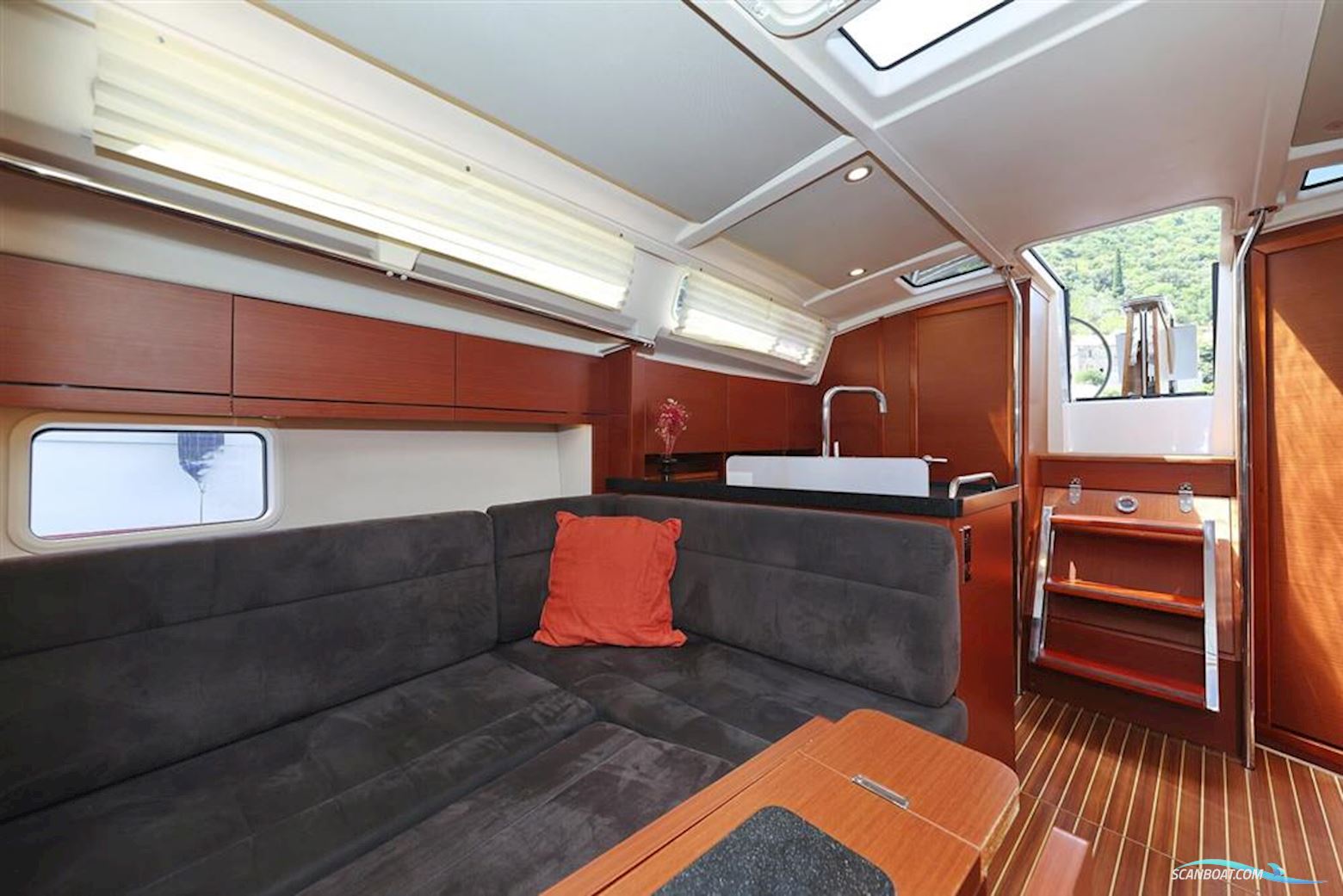 Hanse Yachts 388