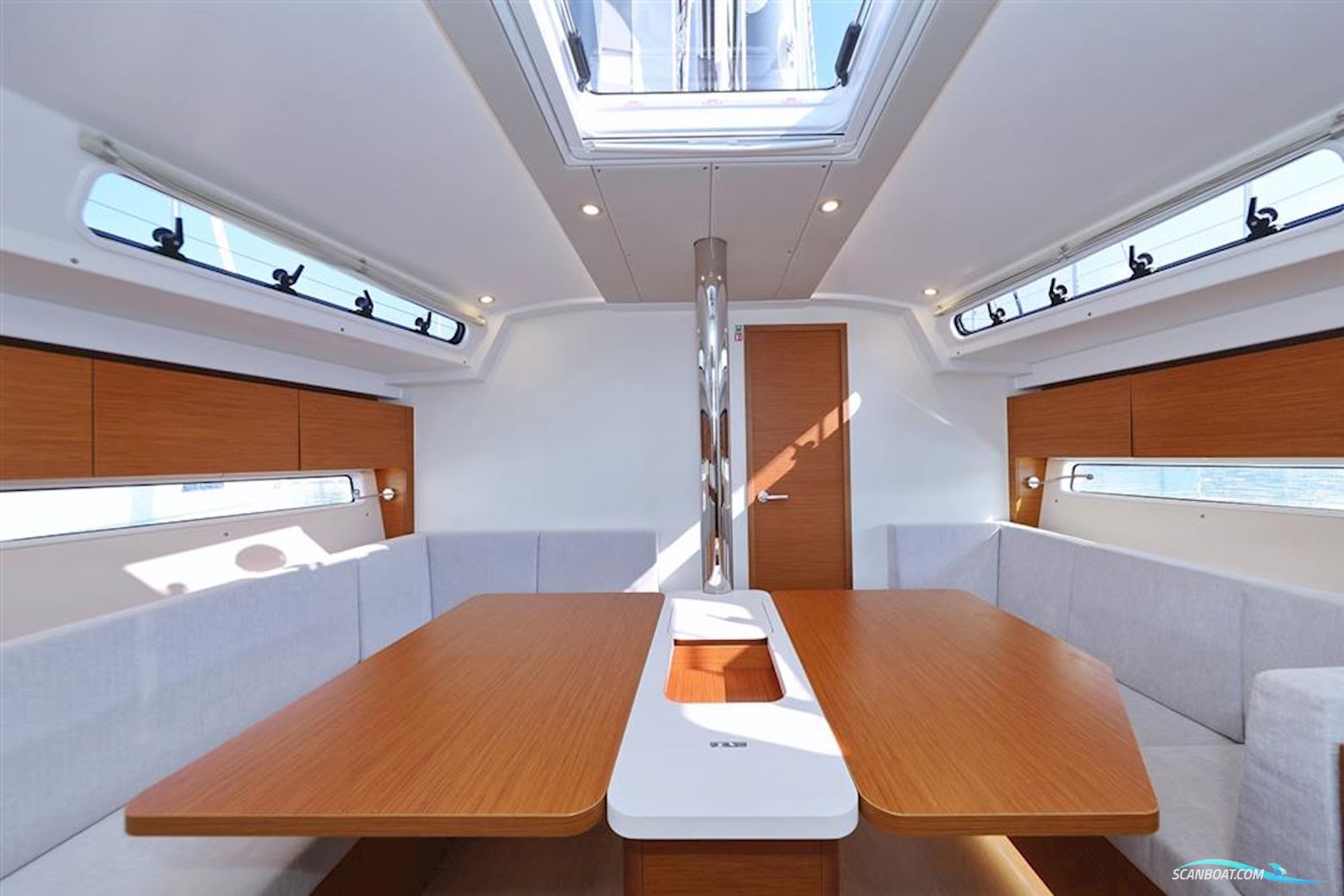 Hanse Yachts 410