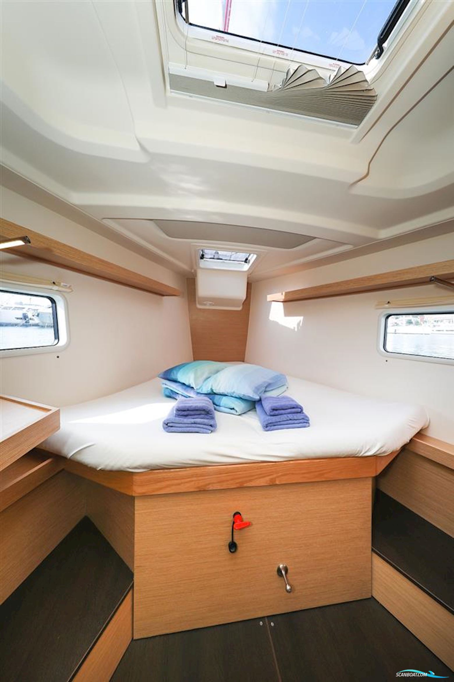 Hanse Yachts 418