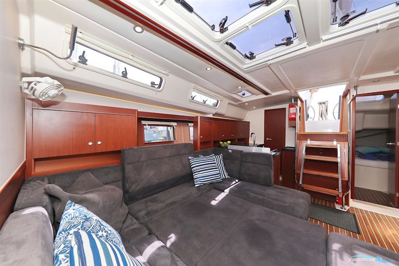 Hanse Yachts 455