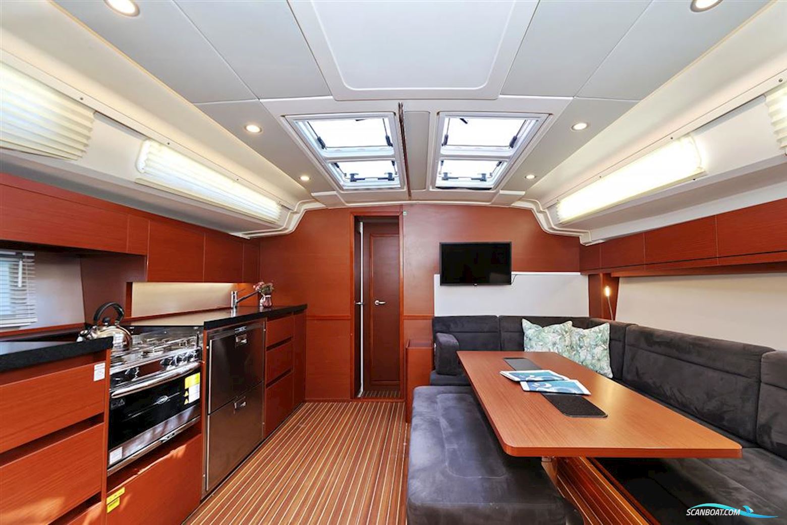 Hanse Yachts 508
