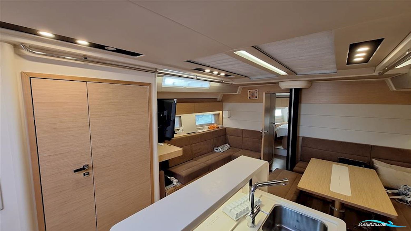 Hanse Yachts 588