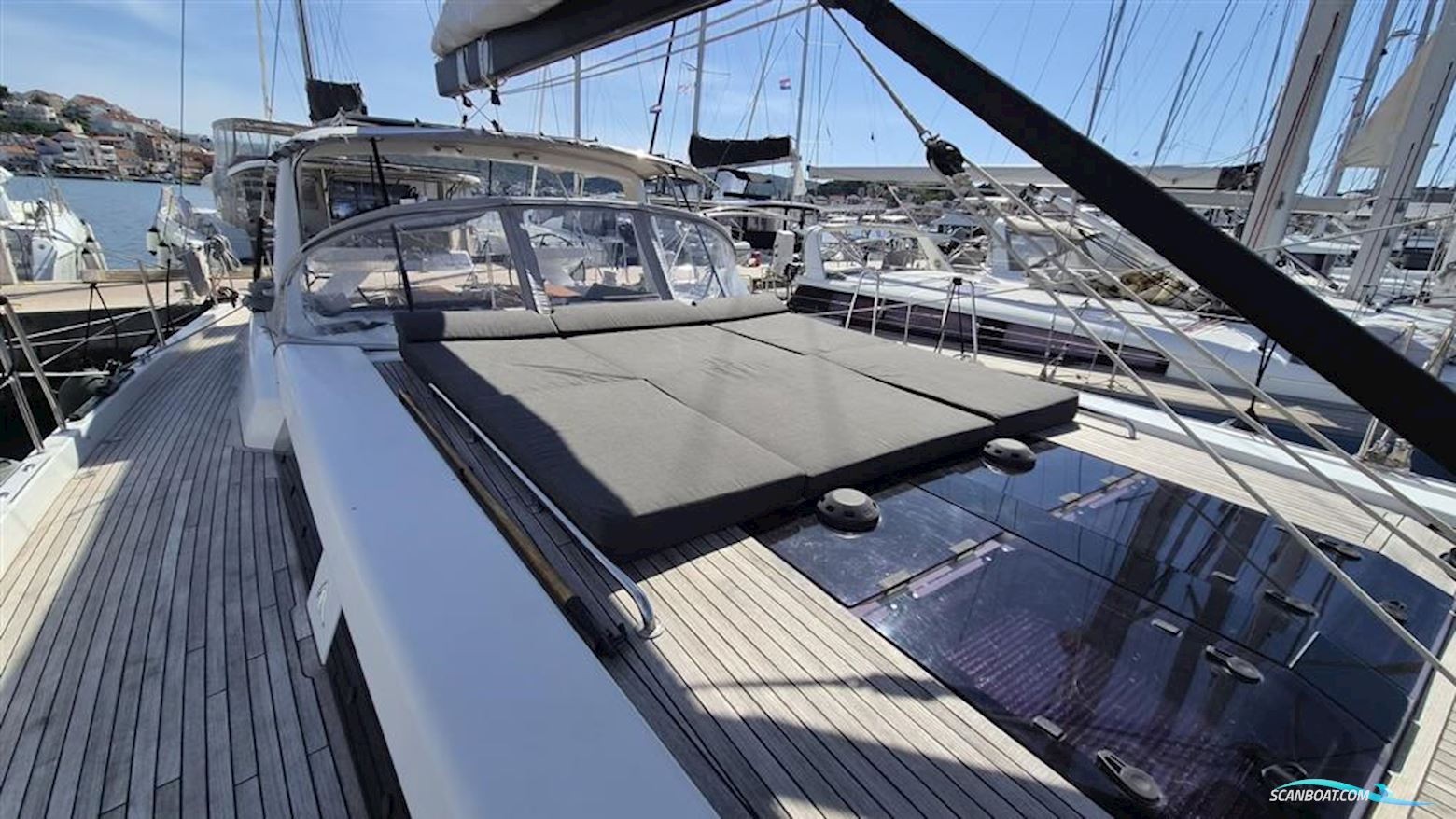 Hanse Yachts 588