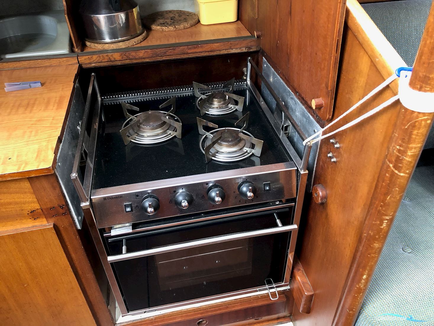 Hanseat 70B2