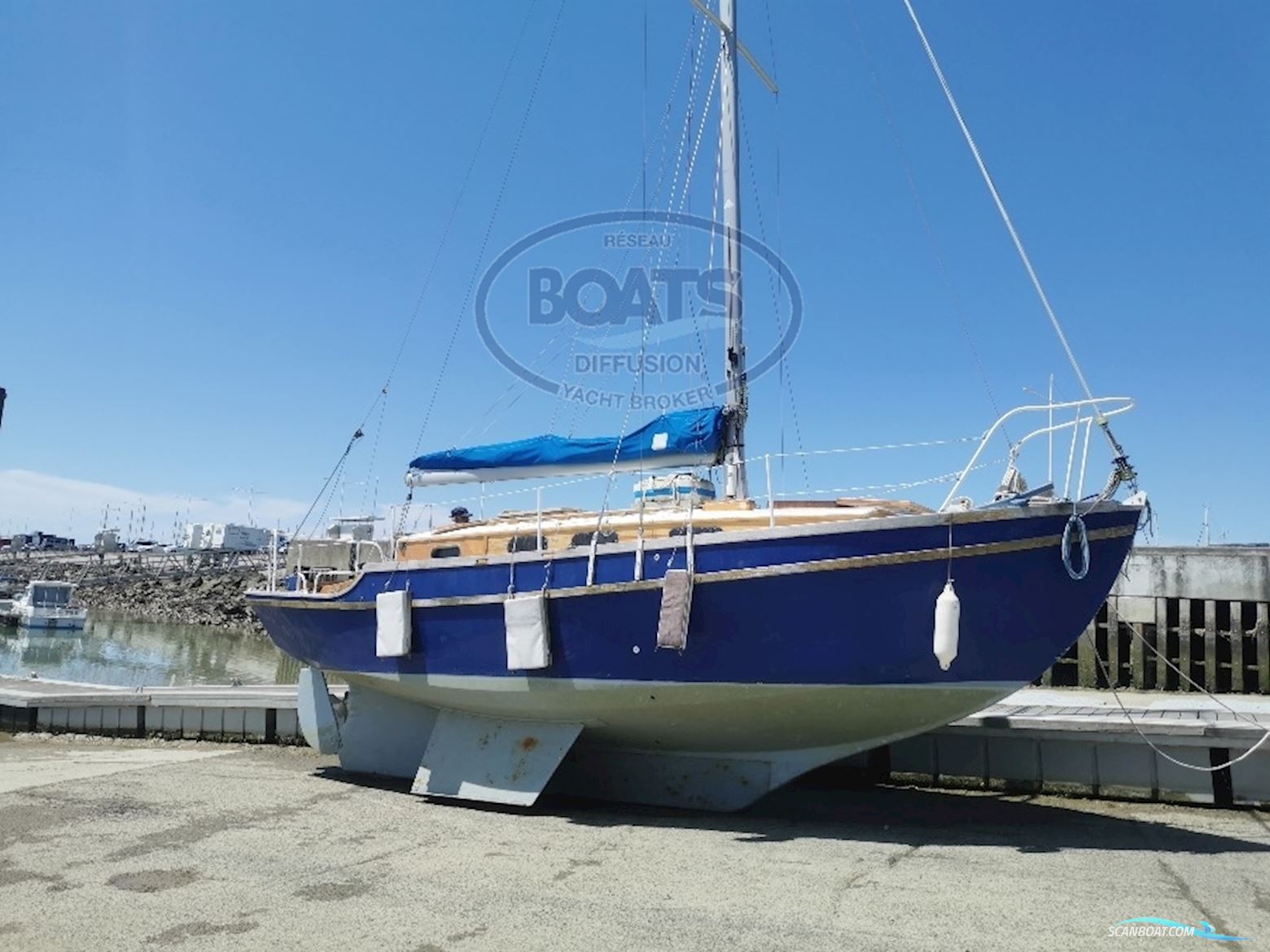 HARTWELL OF PLYMOUTH (GB) HARTWELL OF PLYMOUTH (GB) GOLDEN HIND 31 voilier bois