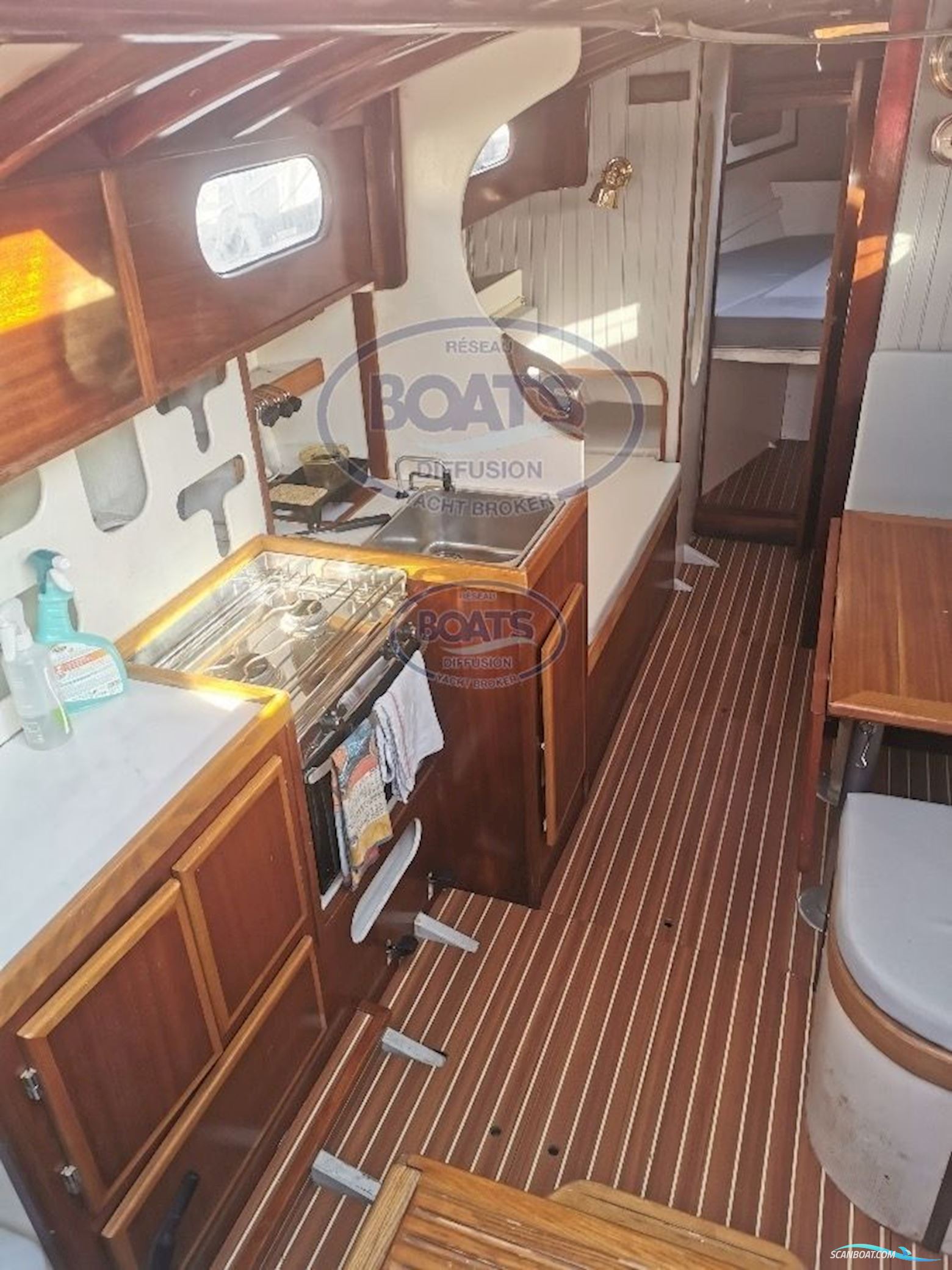 Hartwell OF Plymouth (GB) Hartwell OF Plymouth (GB) Golden Hind 31 Voilier Bois