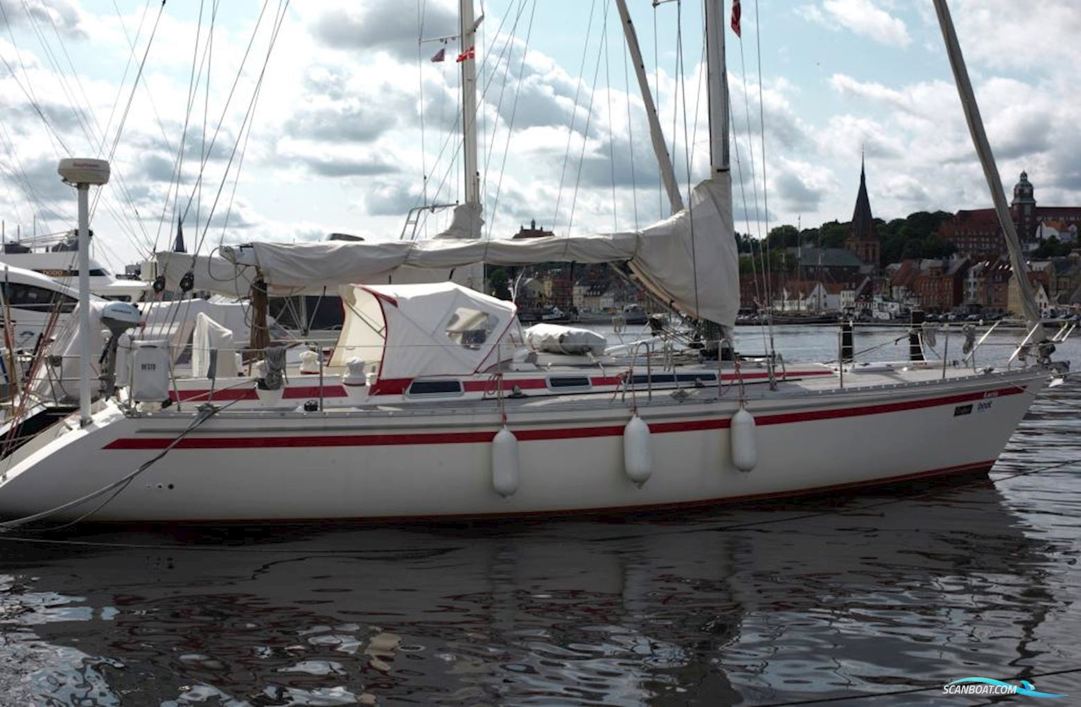 Helmsman 43 Sejlbåd 1992, med Volvo Penta D2 motor, Tyskland