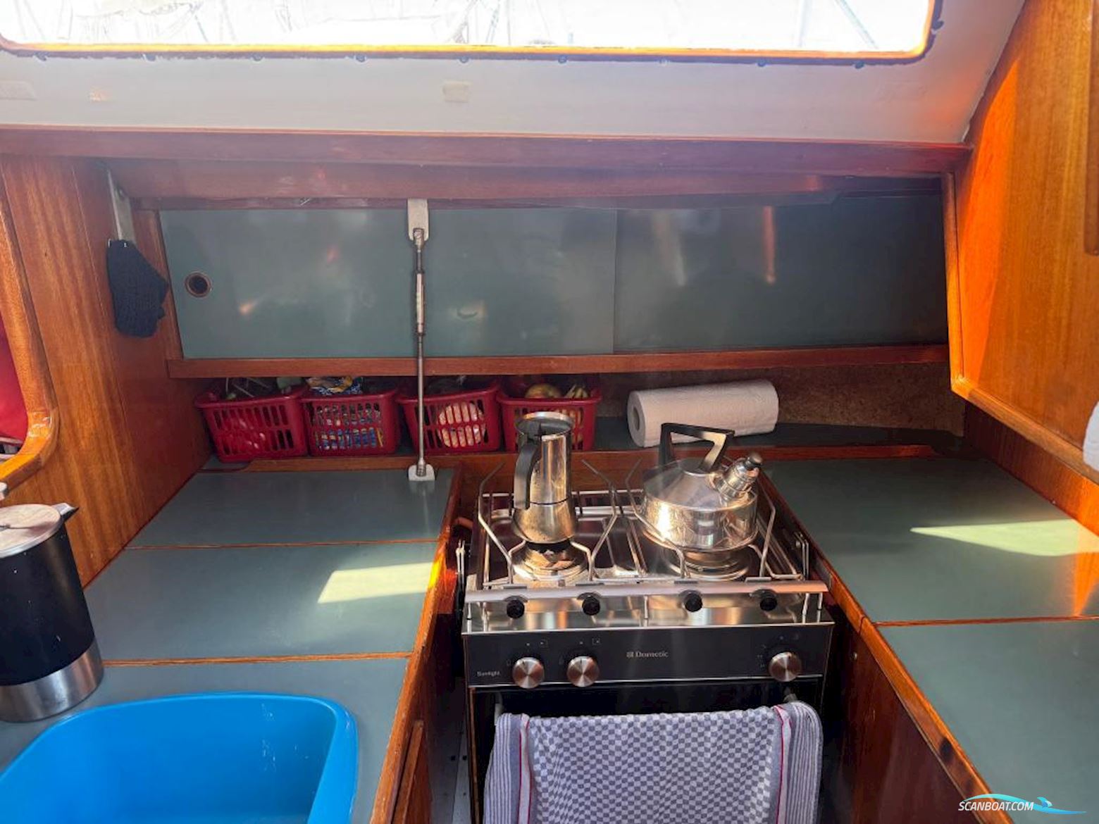 Helmsmann 35