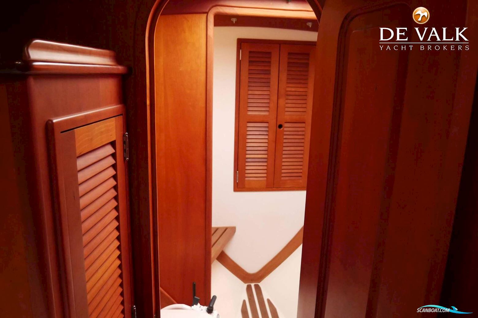 HINCKLEY Sou'wester 52