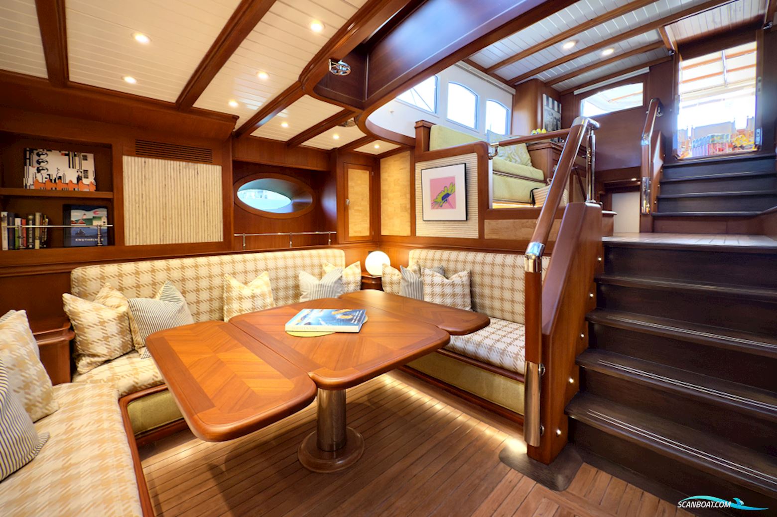 Hoek Truly Classic 108