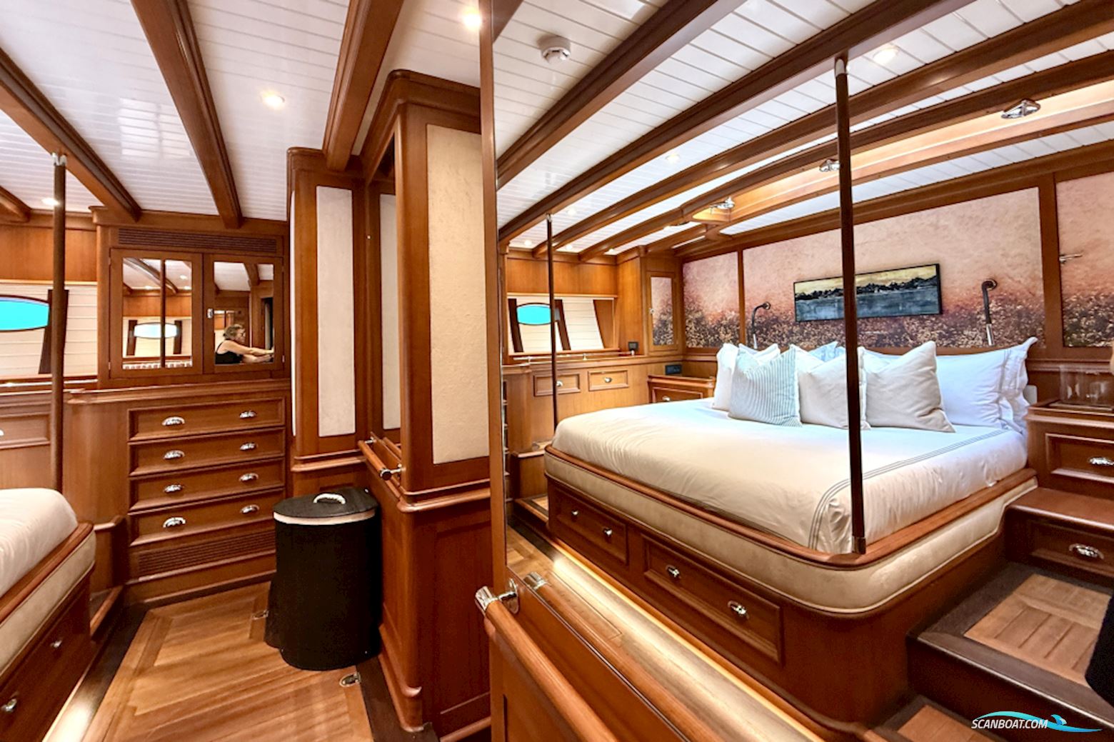 Hoek Truly Classic 108