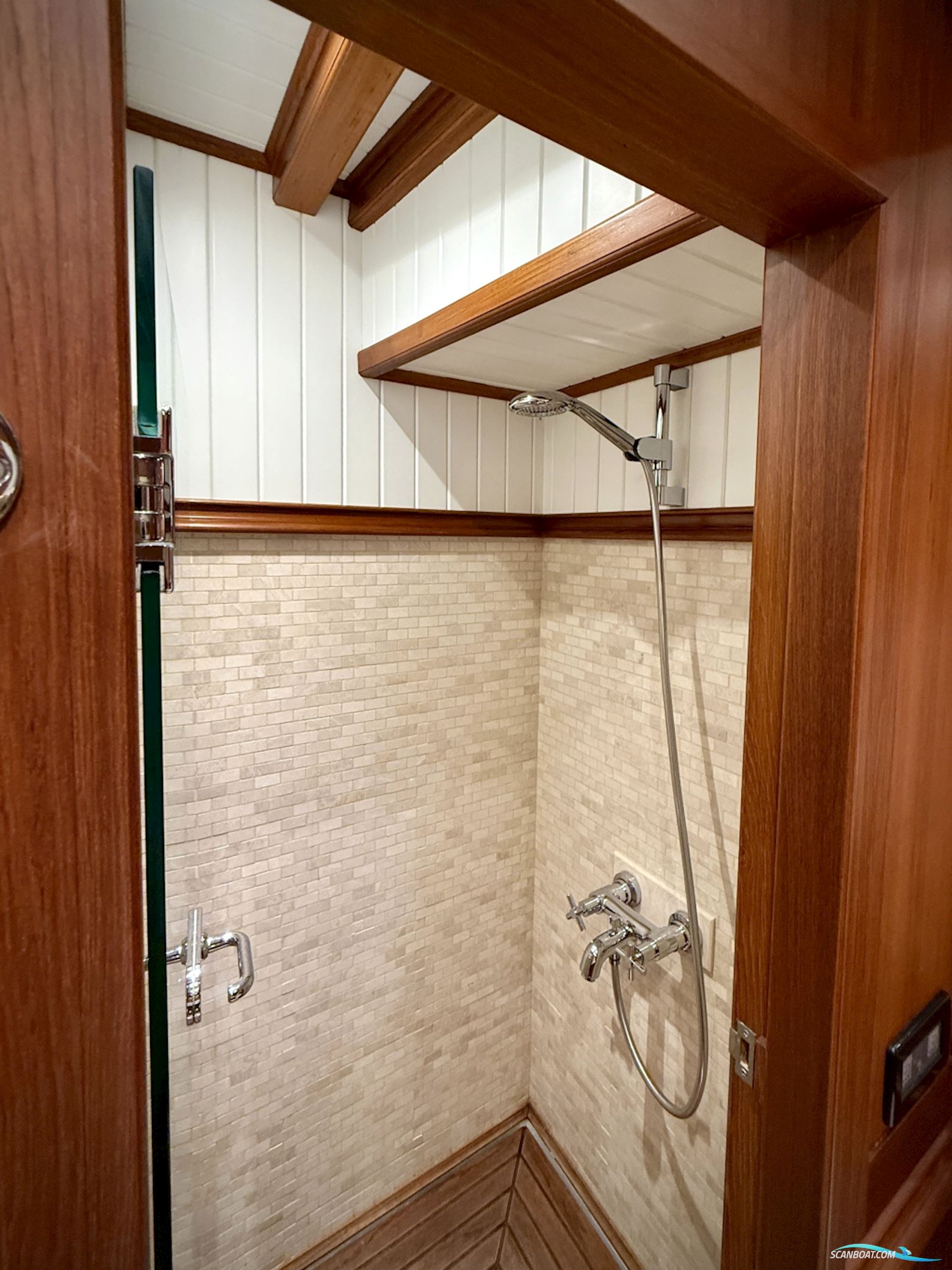 Hoek Truly Classic 108