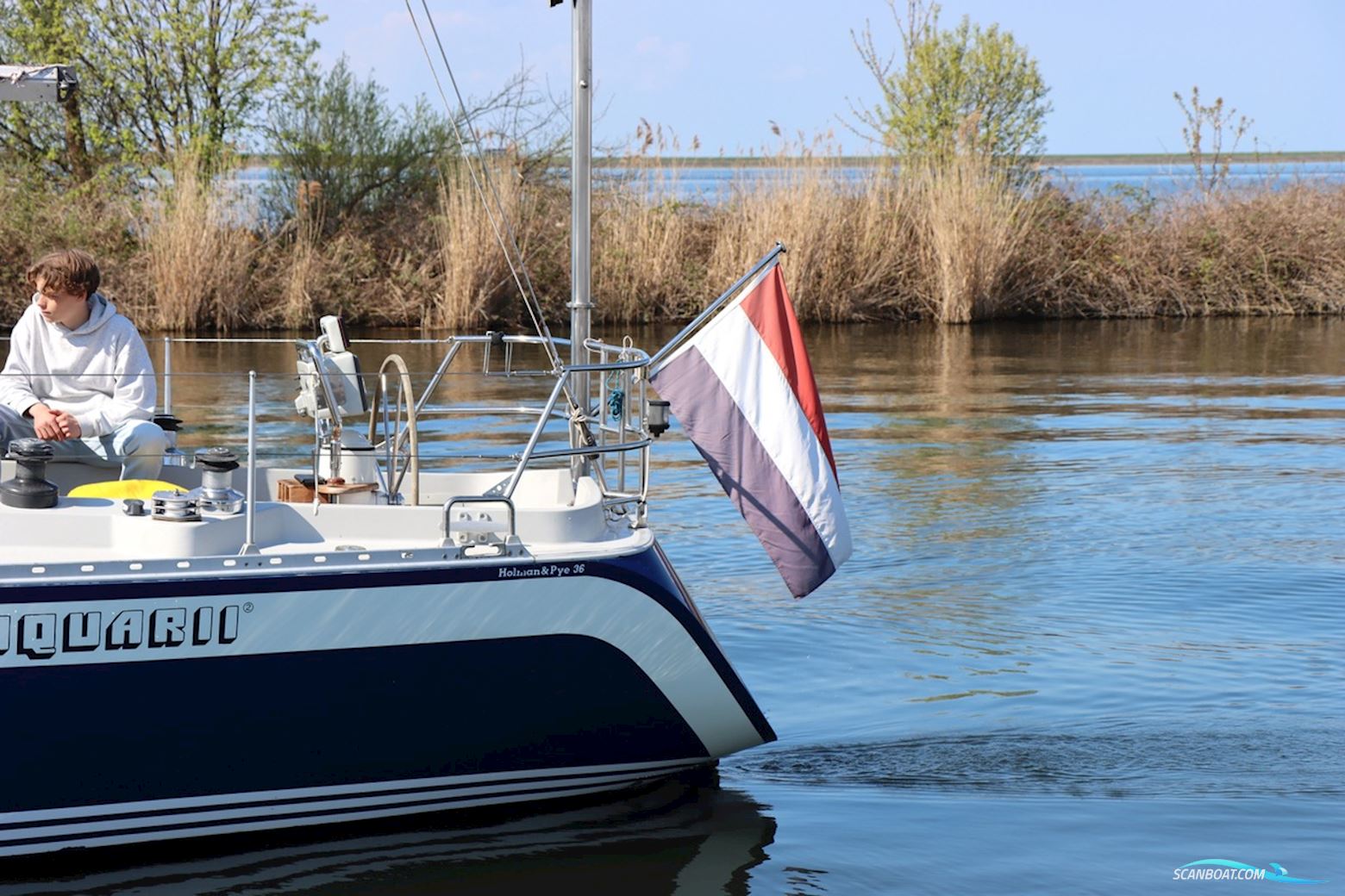 Holman & Pye Red Admiral 36