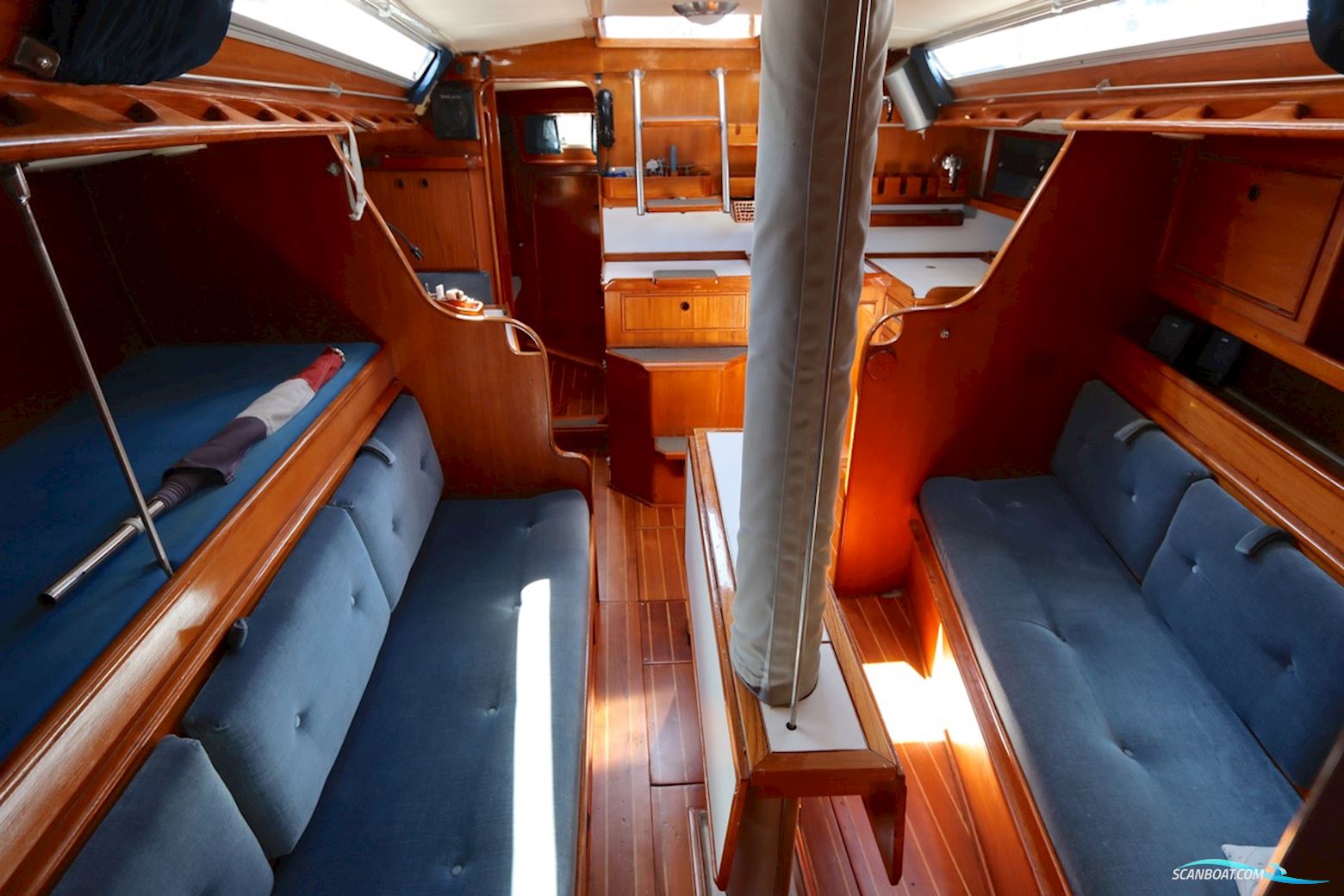 Holman & Pye Red Admiral