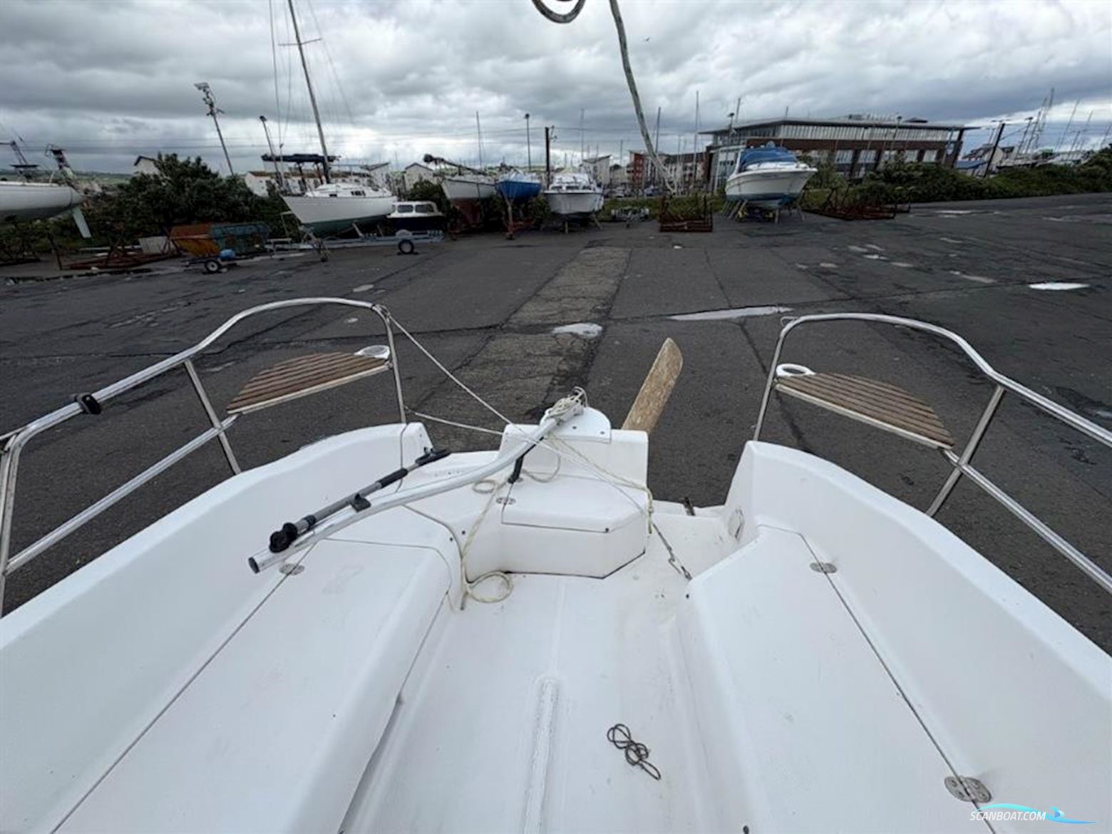 Hunter  Legend 240
