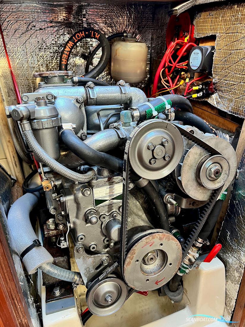 Hunter 28