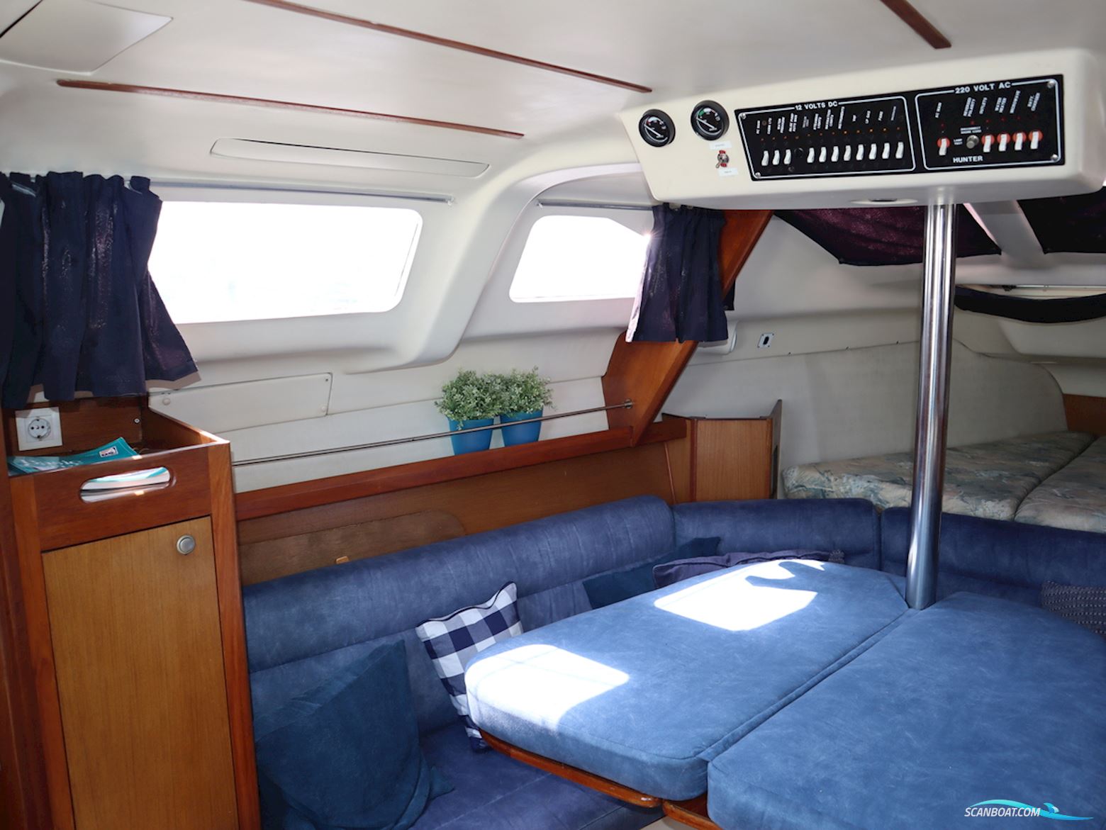 Hunter 280 Met stuurwiel